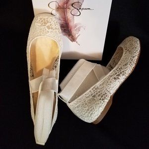 Jessica Simpson - Maggda White Lace Ballet Shoes